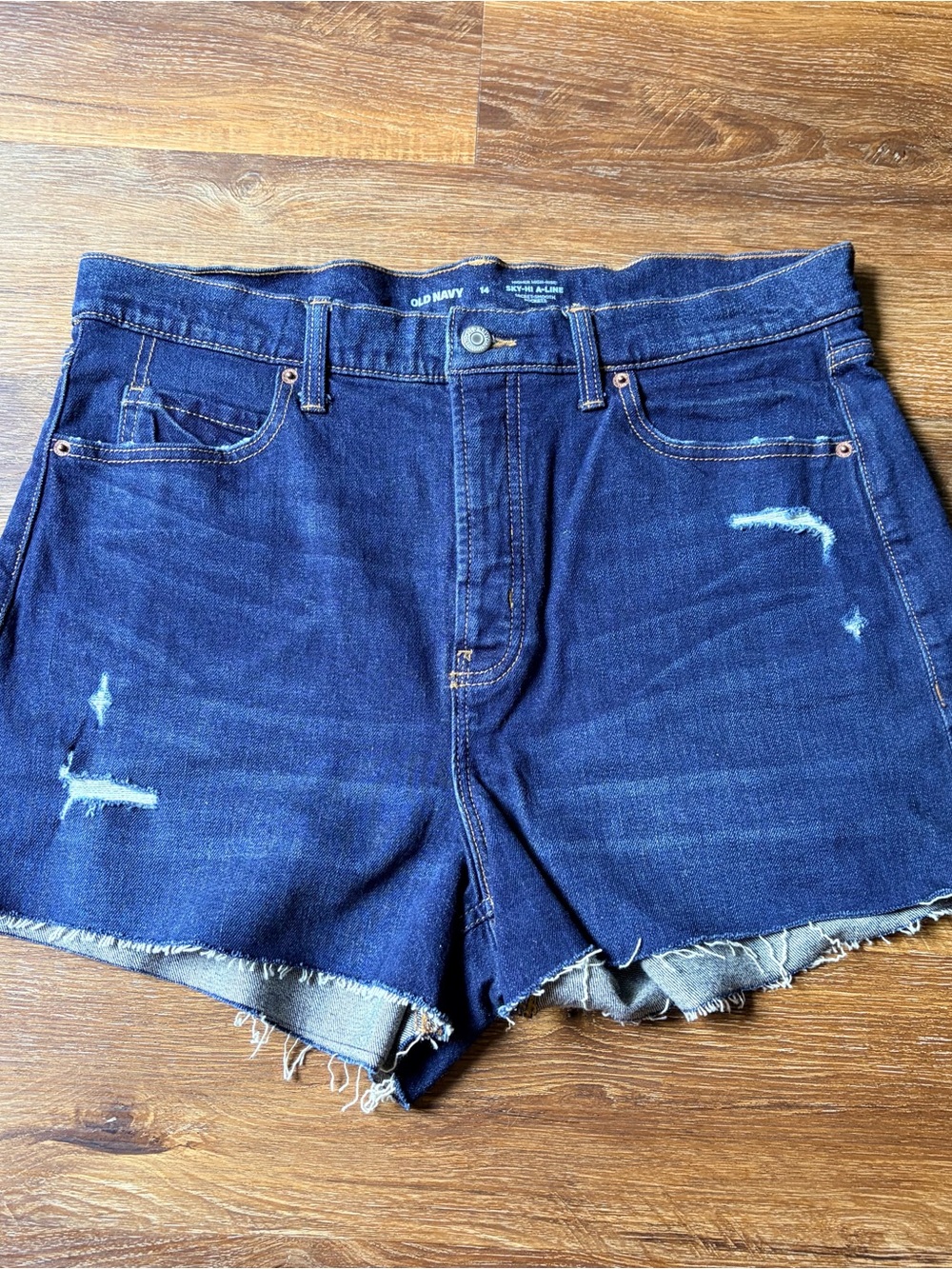 Old Navy Sky Hi A-Line Denim Shorts Womens 14 High Rise Distressed